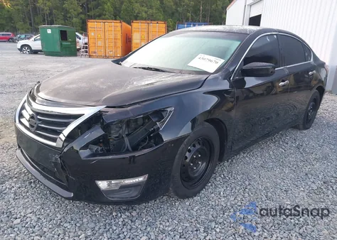 2015 Nissan Altima 2.5/2.5 S/2.5 Sl/2.5 Sv from USA, damaged, VIN 1N4AL3AP2FC279490